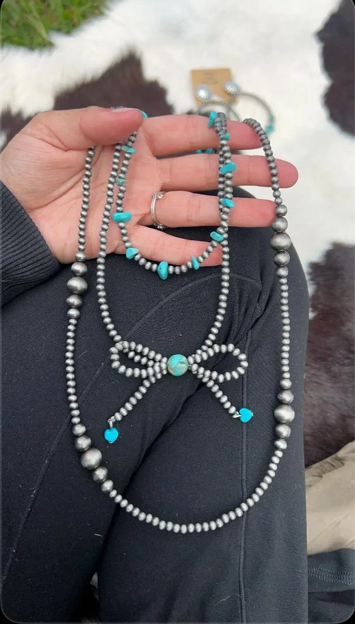 Navajo Turquoise Chip Necklace